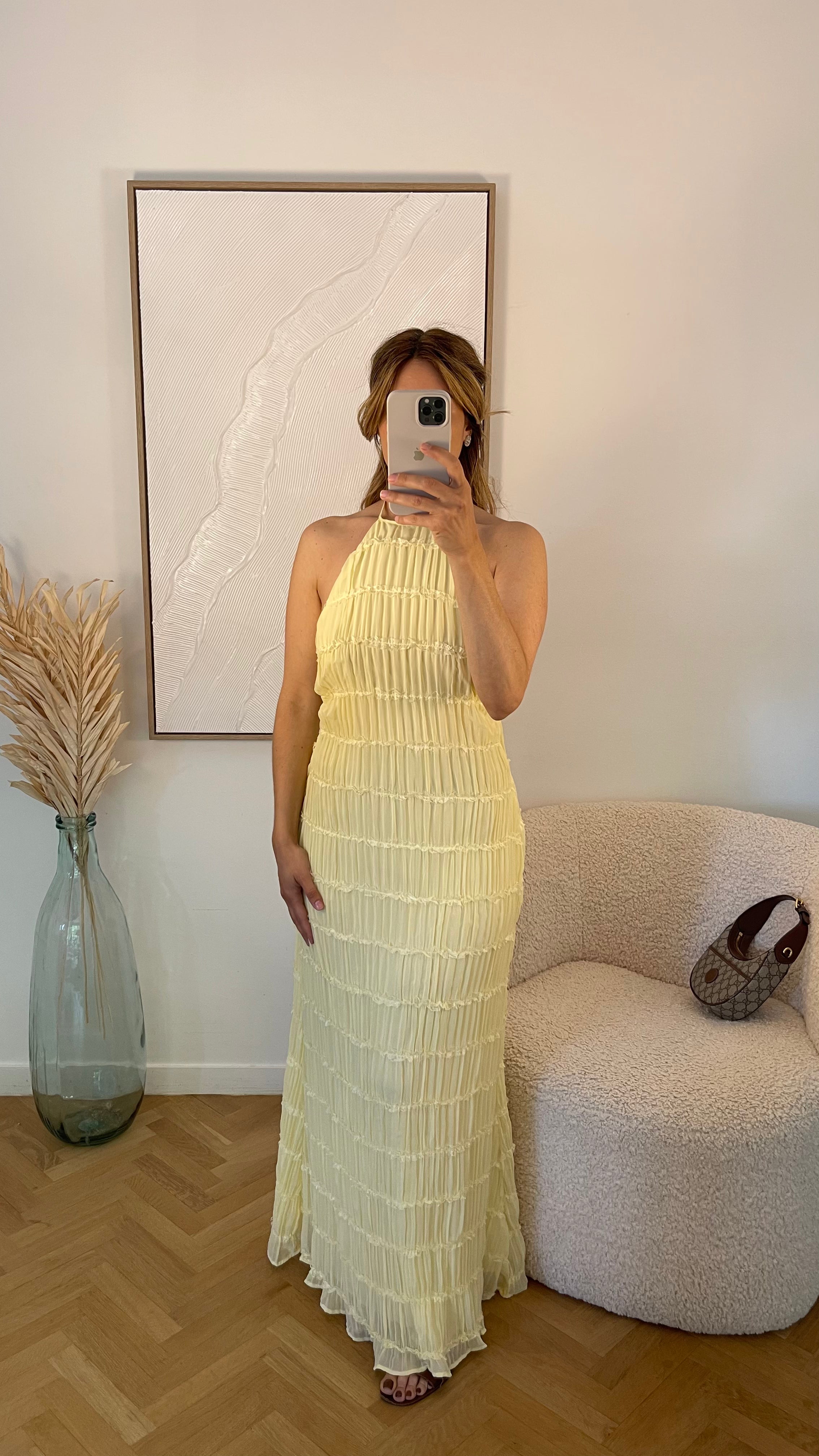 Robe longue dos nu à volants col montant jaune