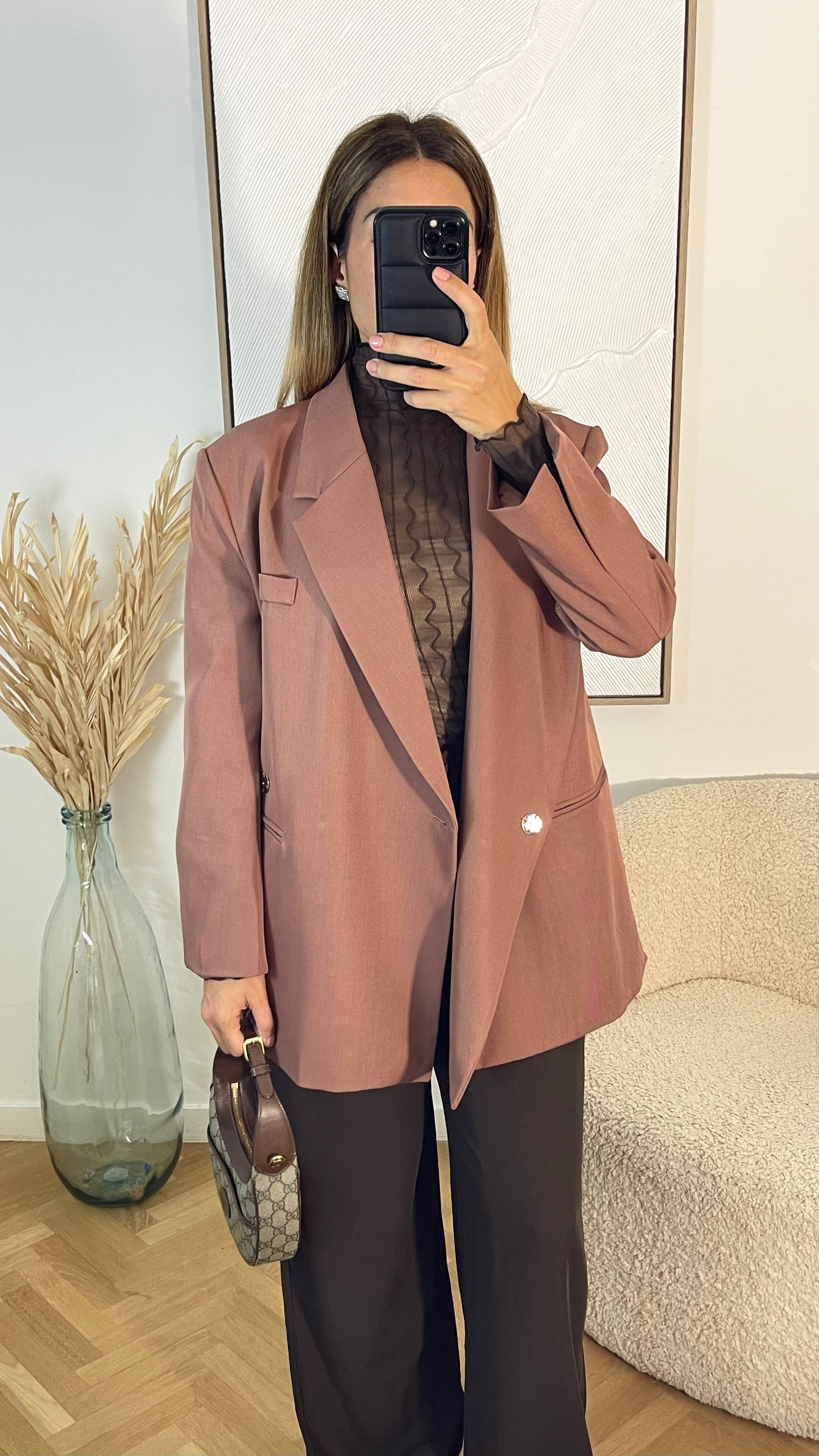 TOP EN DENTELLE MARRON
